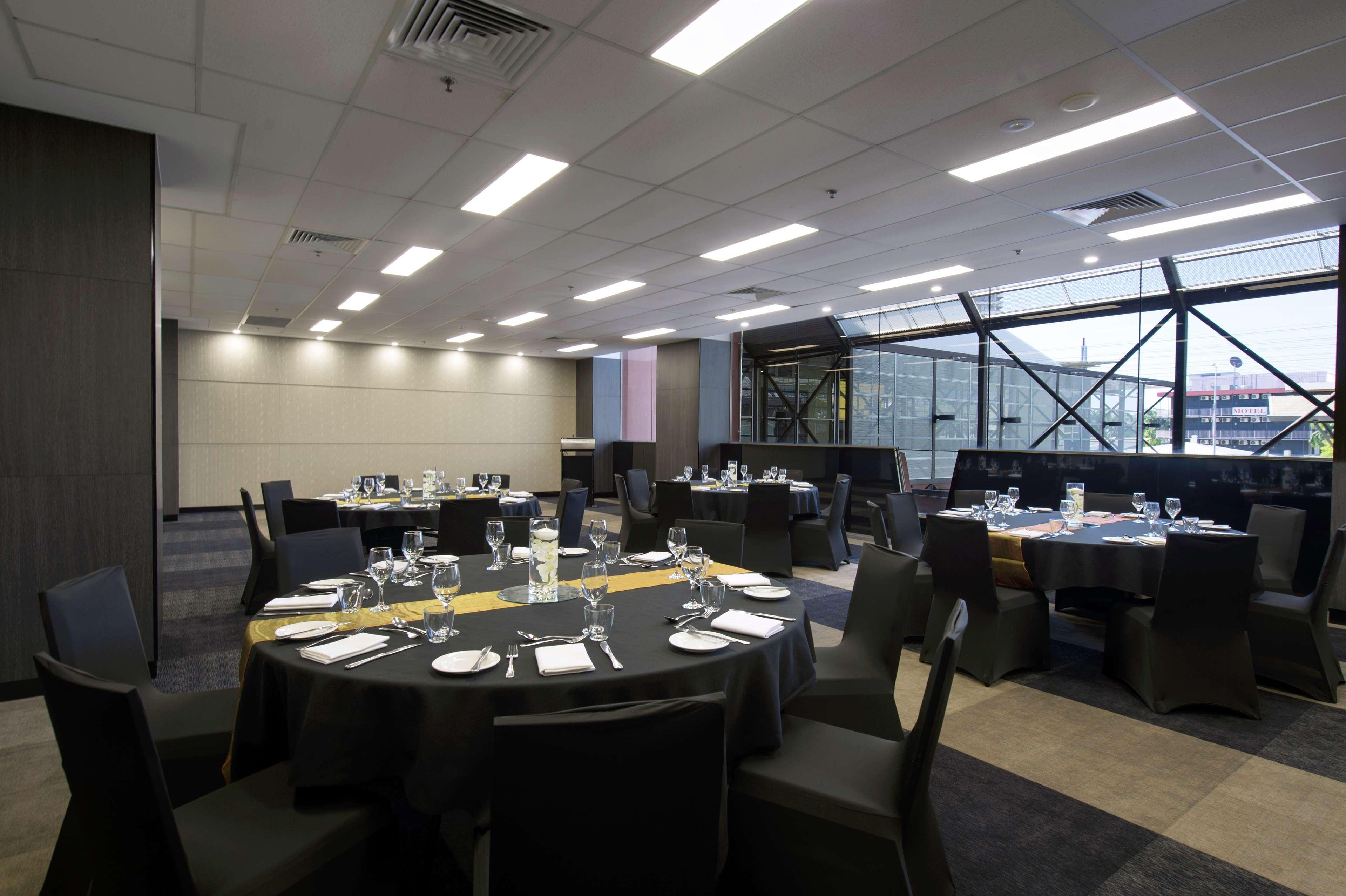 Hilton Garden Inn Darwin Exteriör bild